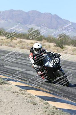 media/Dec-04-2025-Racers Edge (Thu) [[5ebc9f124d]]/3-B Group/3-Session 2 (Turn 7 Inside)/